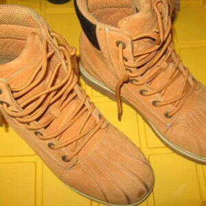 Lugz Tan Work Boots Men's Size 9.5 MAVALAHK747